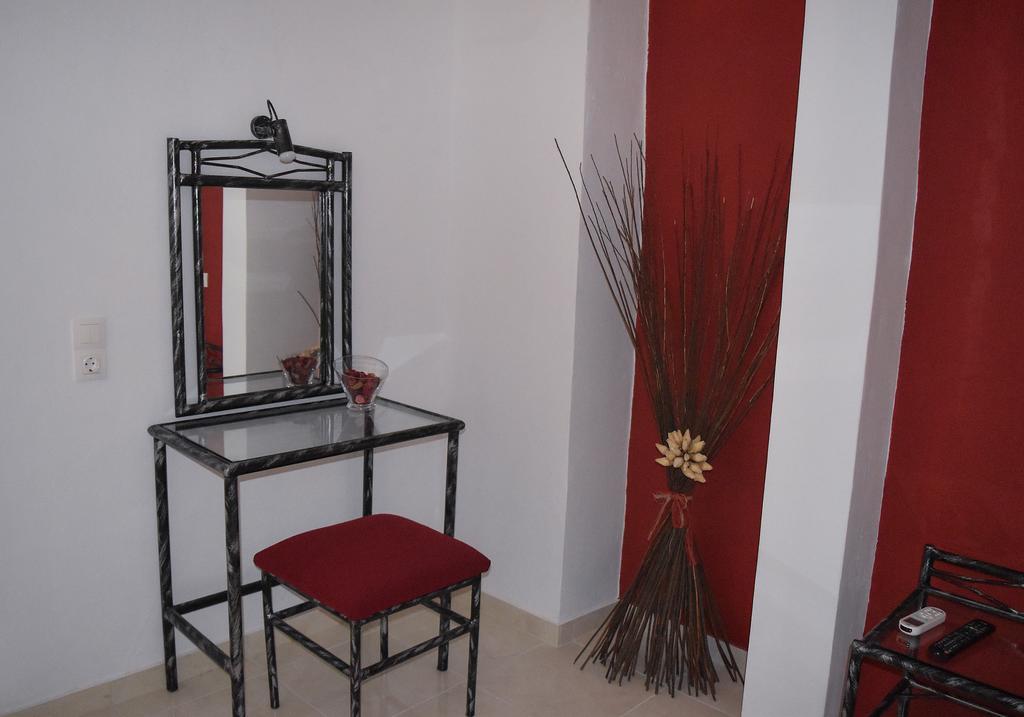 Mirsini Apartments Agios Georgios  Ngoại thất bức ảnh