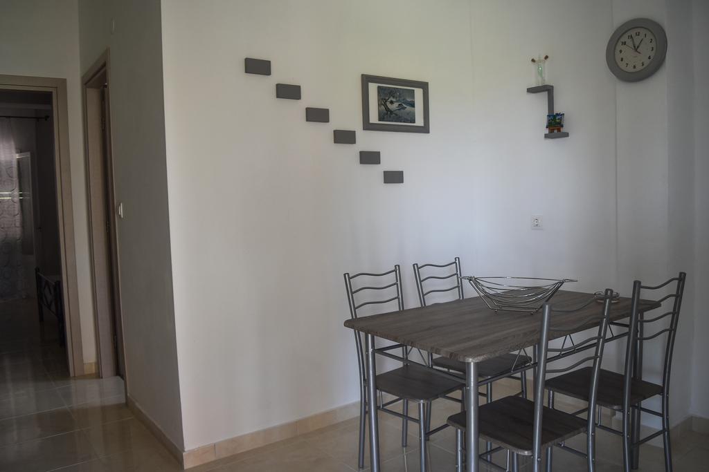 Mirsini Apartments Agios Georgios  Ngoại thất bức ảnh